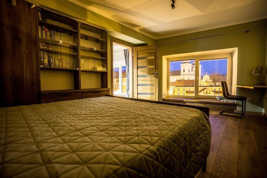 Uroczy Apartament Wita Stwosza Most Клодзько Екстер'єр фото